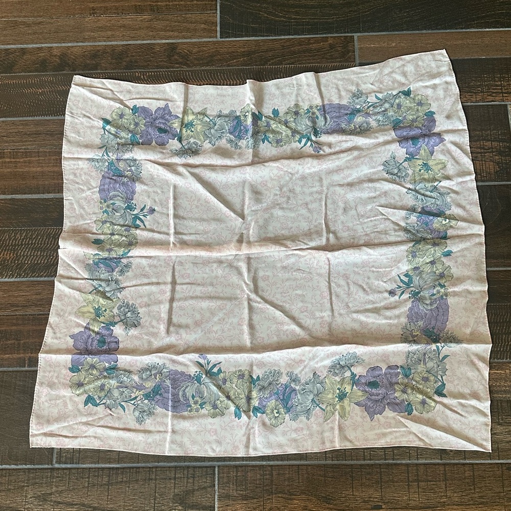 Scarf - Picture 2 of 2